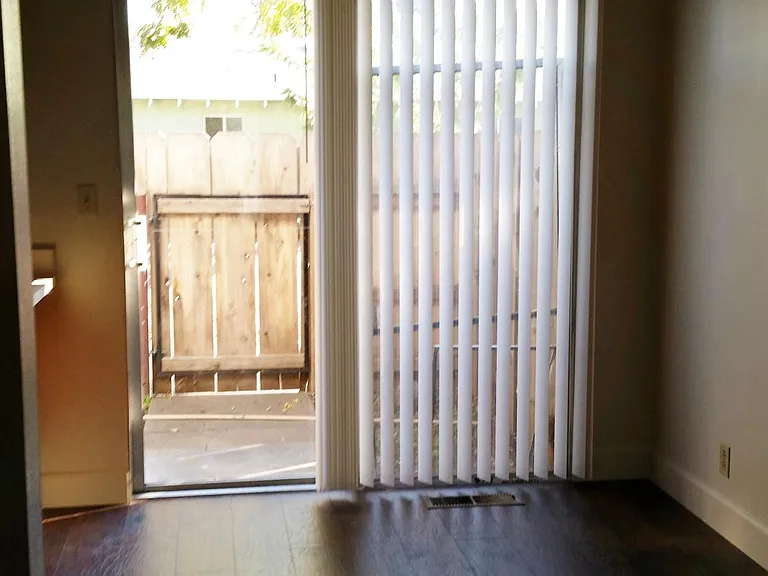 555 E 3rd Ave #C — Photo 7