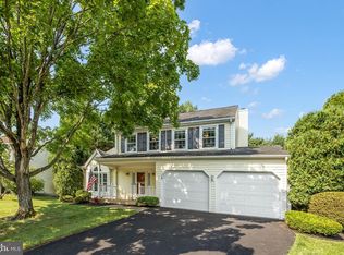 5722 Rocky Run Dr, Centreville, VA 20120