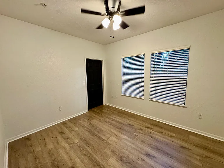 2801 Chancellorsville Dr #1012 — Photo 13
