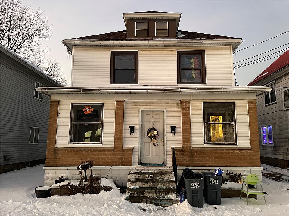 1st image of 452-454 E 9th St