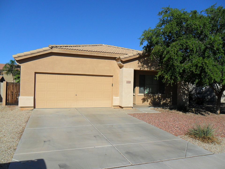 1st image of 12618 N 148th Ct