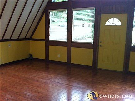 View from Foyer into Family Room