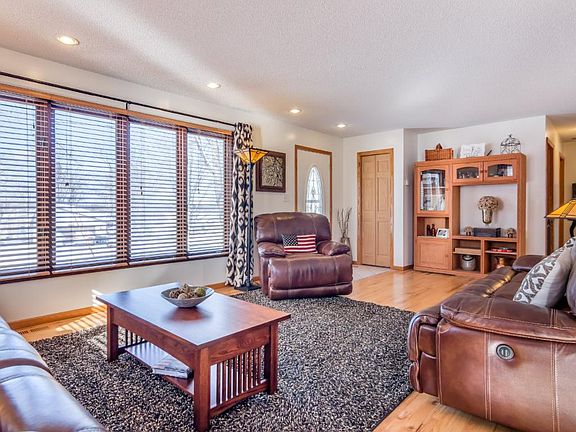 3rd image of 23105 E Martin Lake Dr NE