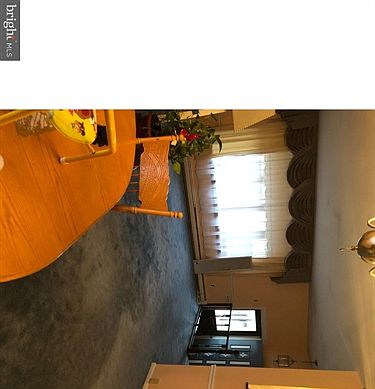 3rd image of 7123 Vandike St