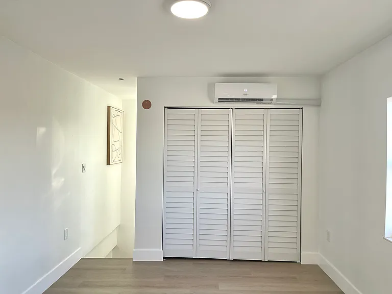 13301 SW 28th Ter — Photo 9