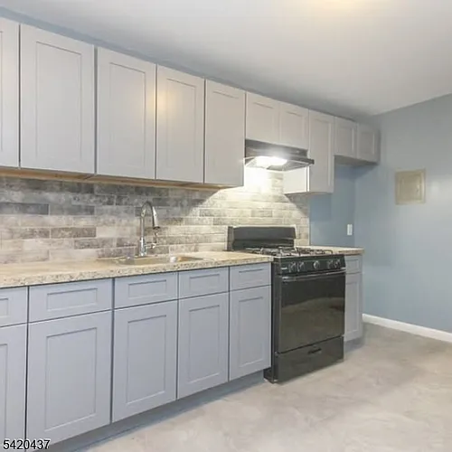 106 S 13th St Photo 1