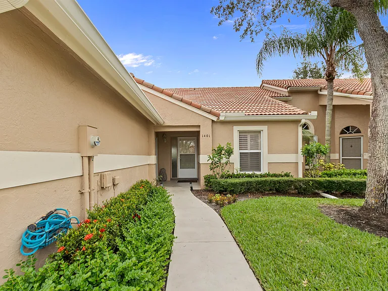 1401 Mahogany Pl — Photo 28