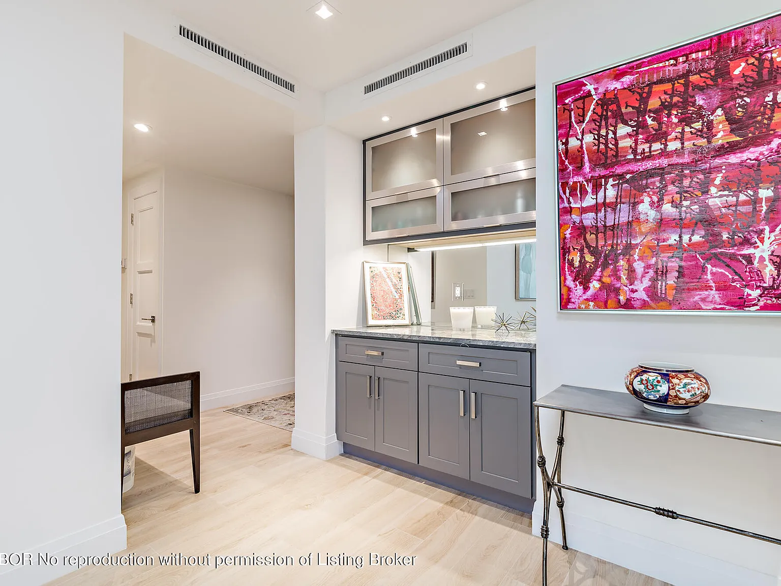 2 bed, 3.5 bath, $15,000 — Photo 3