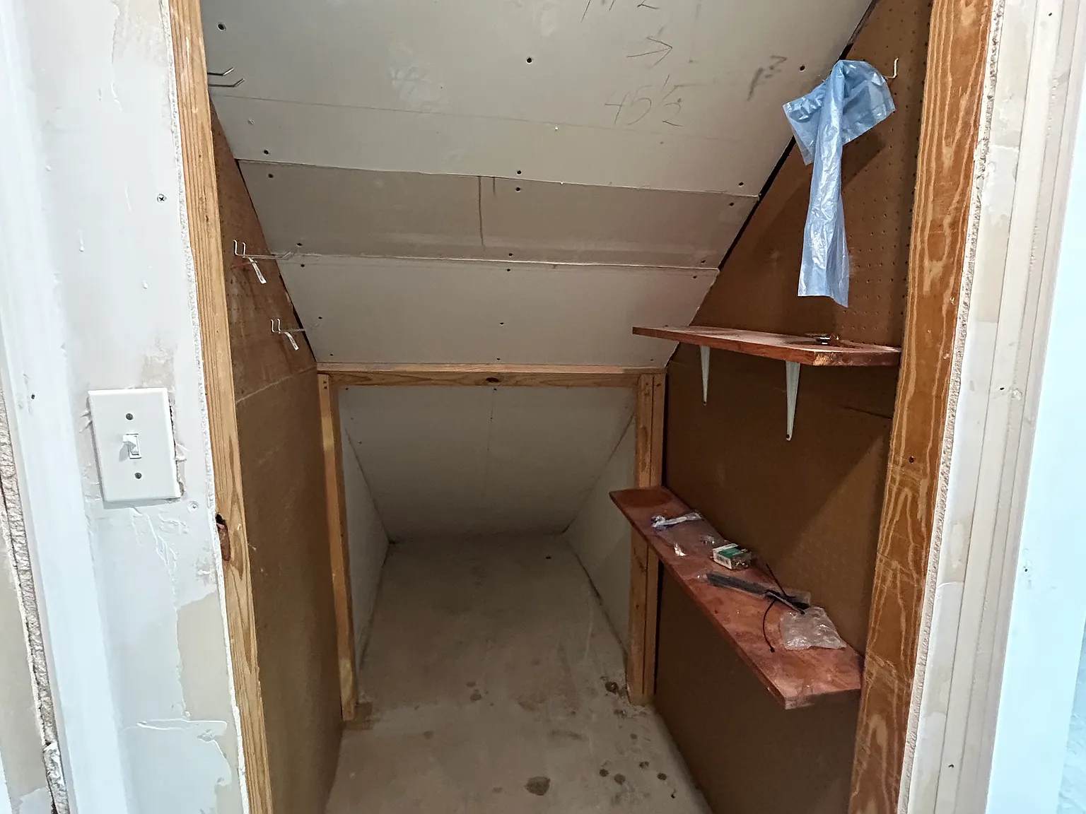 2 bed, 1008 sqft, $1,000 — Photo 3
