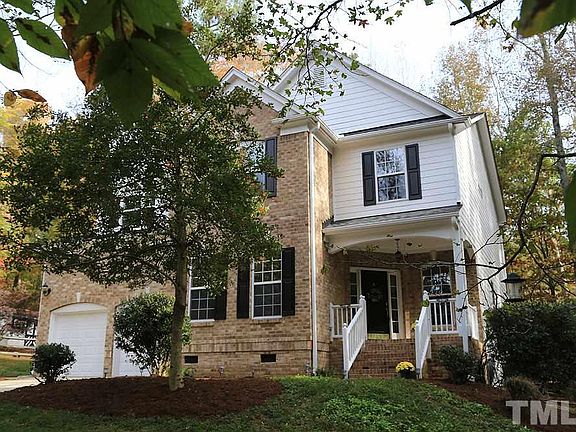 2nd image of 1815 Valley Creek Dr