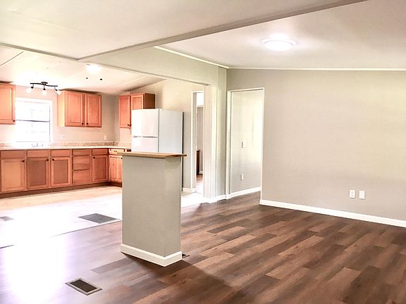 4th image of 10953 NW 86th Ct