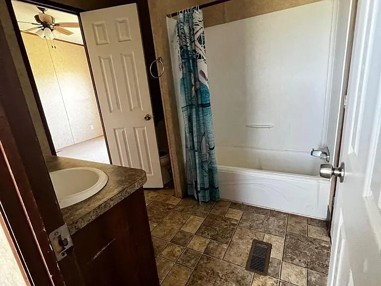 18352 Wilber Rd — Photo 13