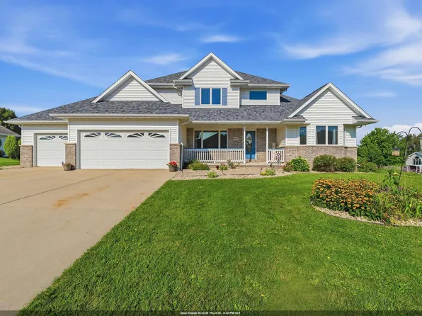 1141 Garden St, Lomira, WI 53048