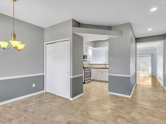 3rd image of 6904 Cottage Cir