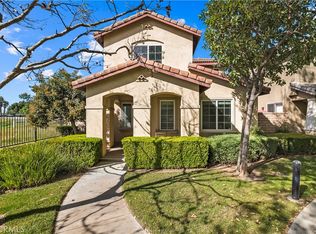 9796 Foxglove Dr, Riverside, CA 92503