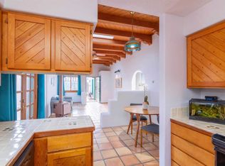 1257 Senda Del Valle, Santa Fe, NM 87507