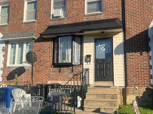 7242 Algard St, Philadelphia, PA 19135