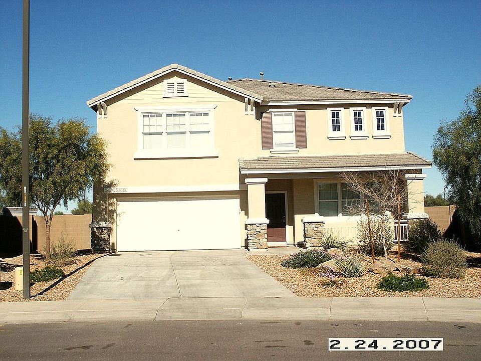 N/E PATIO HOME!