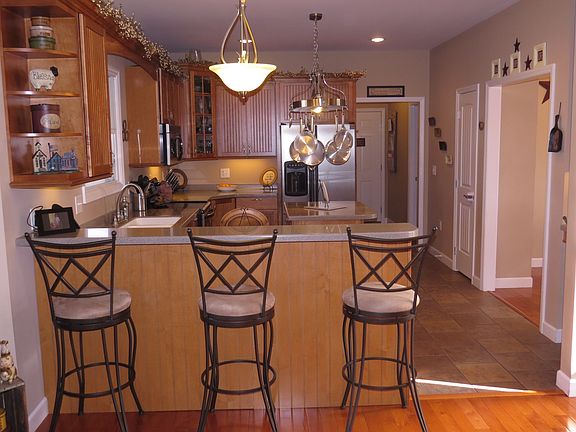 4th image of 25595 Jomean Dr