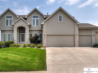 6217 N 160th Ave, Omaha, NE 68116