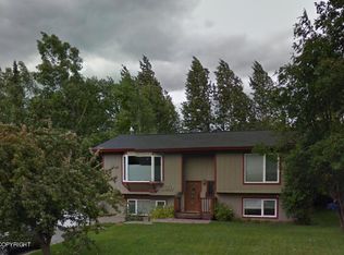 17807 Meadow Creek Dr, Eagle River, AK 99577