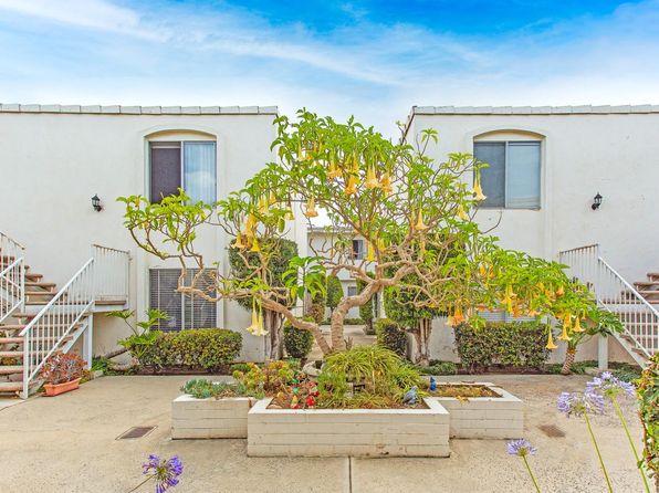 Village Pointe Apartments, 3160 Lincoln St, Carlsbad, CA 92008