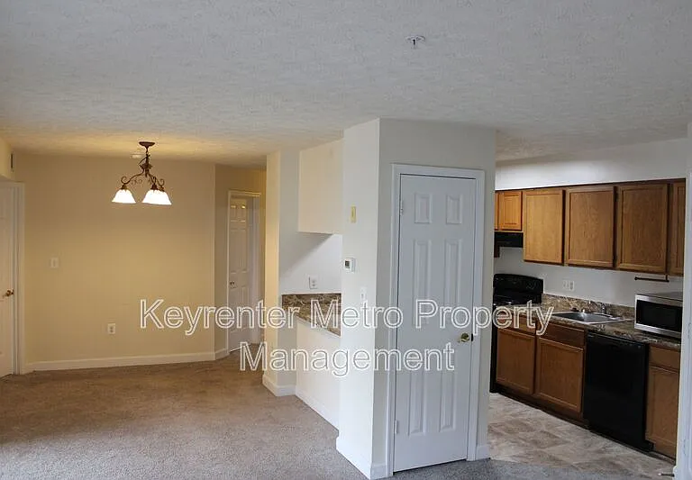 6100 Saint Ignatius Dr #2304 — Photo 1