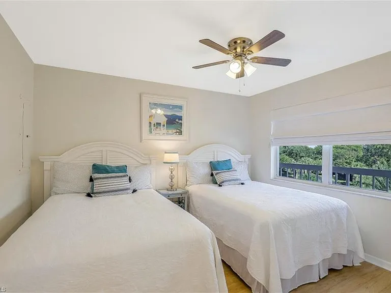 5501 Heron Point Dr #201 — Photo 17