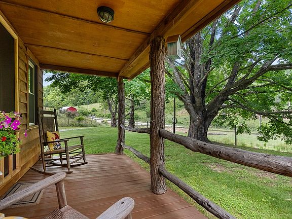 6th image of 1097 Mount Zion Rd
