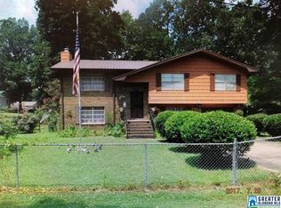 6304 Perry St, Anniston, AL 36206