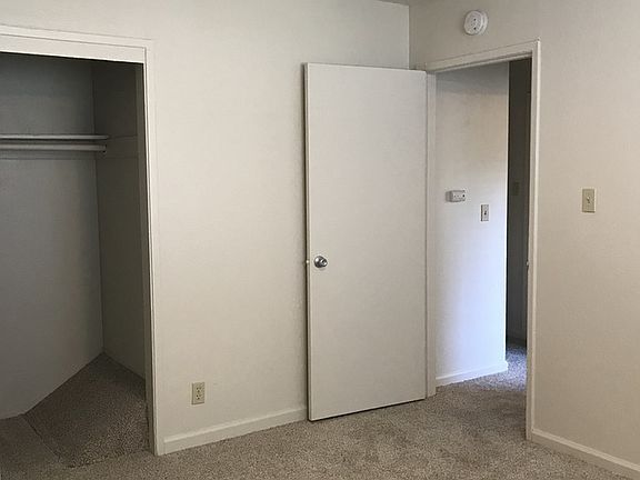 2nd image of 3742 4th Ave APT 03