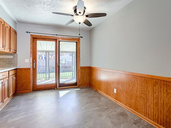 5th image of 1732 Urbana Ln