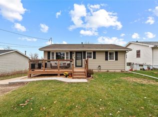 9 33rd Ave SW, Cedar Rapids, IA 52404