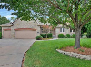 118 N Belle Terre Ct, Wichita, KS 67230