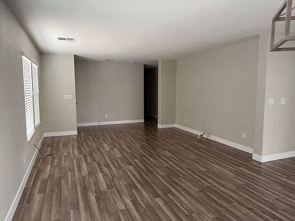 4th image of 8645 Palomino Ranch St