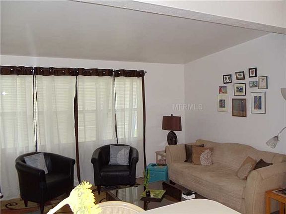 2nd image of 22083 Hernando Ave