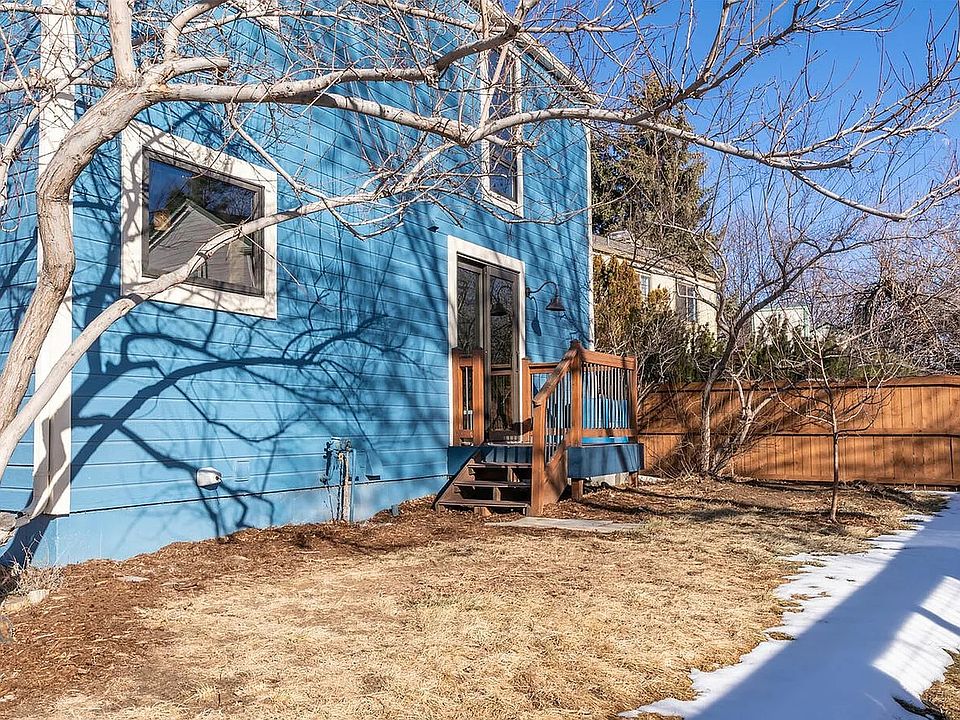 2nd image of 548 W Sycamore Cir