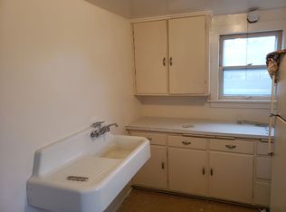 9 S 5th St, Fort Atkinson, WI 53538