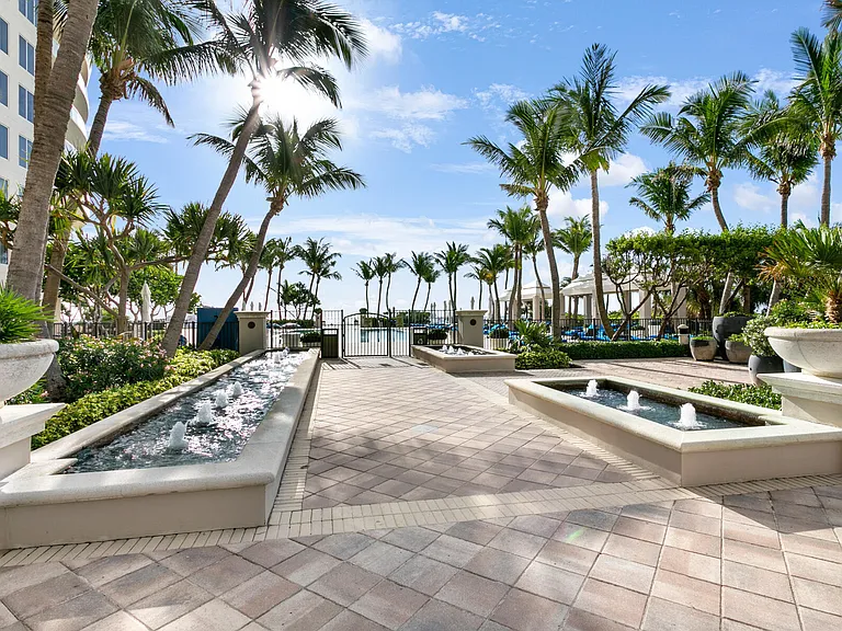 2700 N Ocean Dr #501A — Photo 54