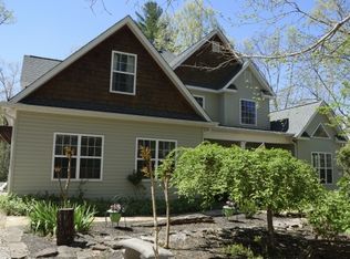 1300 Old River Rd, Cornelia, GA 30531