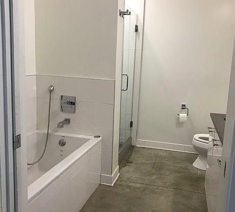 5th image of 238 S Arroyo Pkwy Unit 304