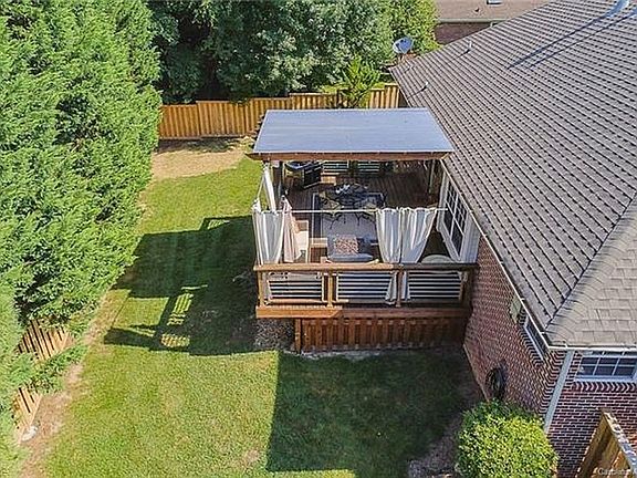 Arial back deck