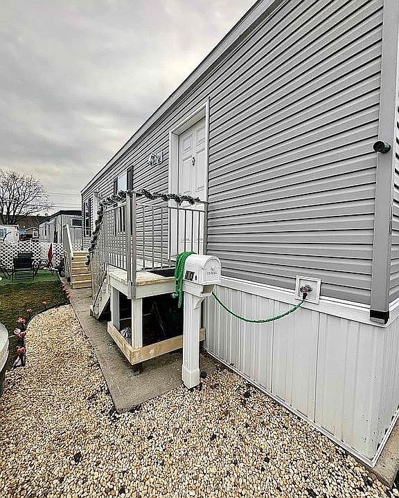 10 W 5th St, Moonachie, NJ 07074 Zillow