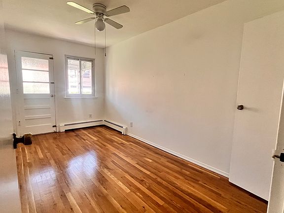 2nd image of 3231 41st St APT 2