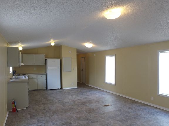 3rd image of 3535 Roberts Ave #294