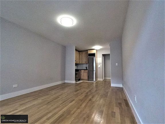 4th image of 325 E 54th St APT 4B