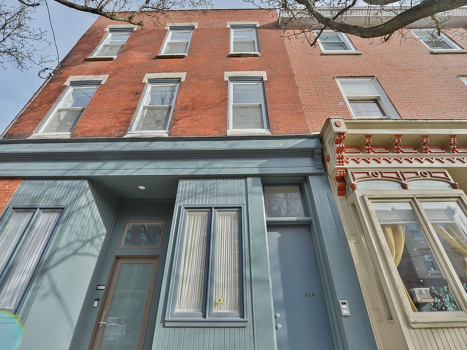 1st image of 919 E Passyunk Ave #2
