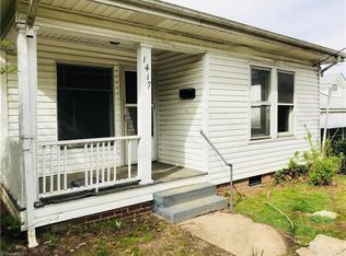 1417 Academy St, Winston Salem, NC 27103