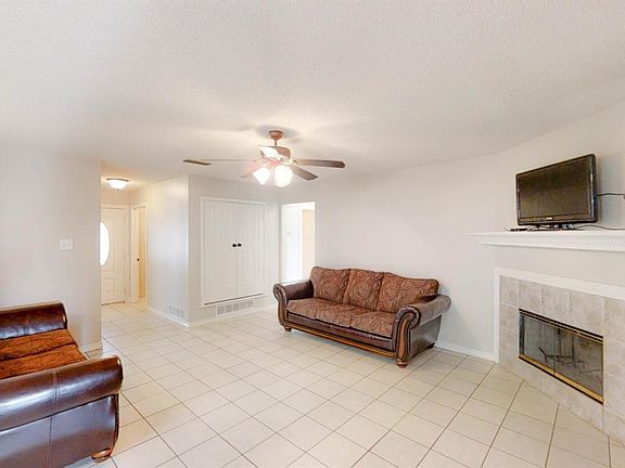 4th image of 1423 77th St