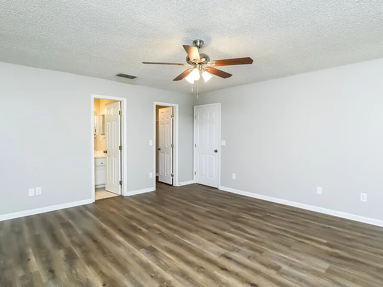 1142 Windy Willows Dr — Photo 9
